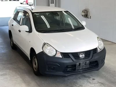 Nissan AD