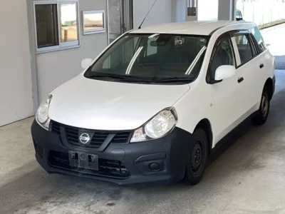 Nissan AD