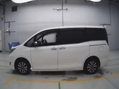 Toyota ESQUIRE