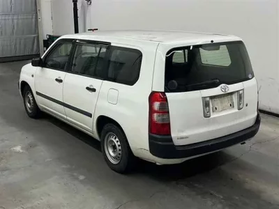 Toyota SUCCEED