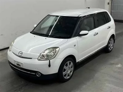 Mazda VERISA