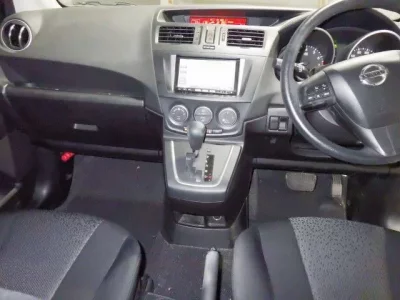Nissan LAFESTA