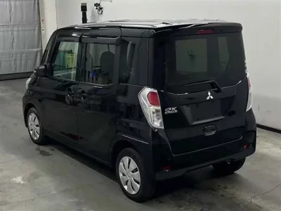 Mitsubishi EK SPACE