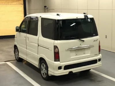Daihatsu ATRAI SEVEN
