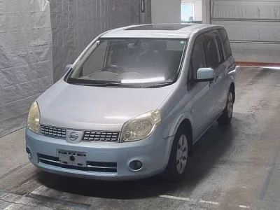 Nissan LAFESTA