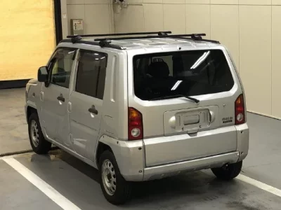Daihatsu NAKED