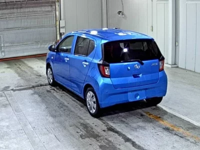 Daihatsu MIRA E S