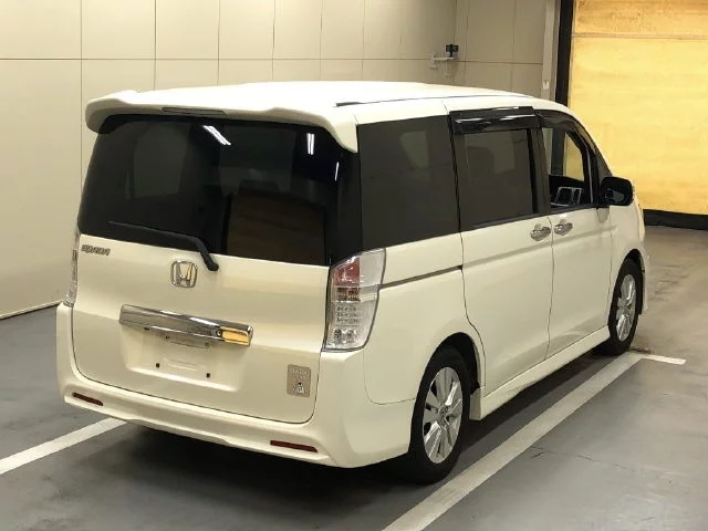 Honda STEP WAGON