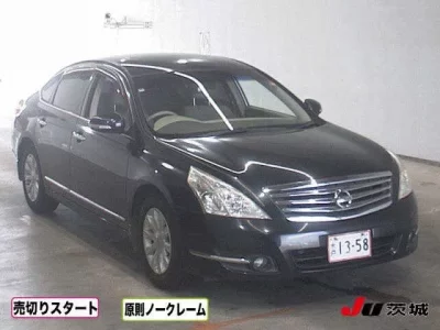 Nissan TEANA