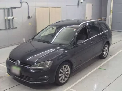 Volkswagen GOLF VARIANT