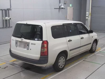 Toyota SUCCEED