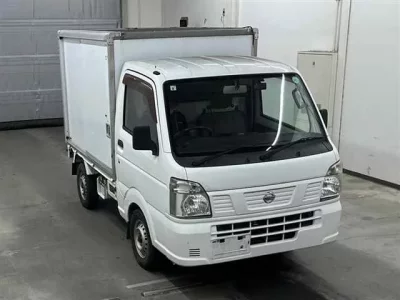 Nissan CLIPPER TRUCK