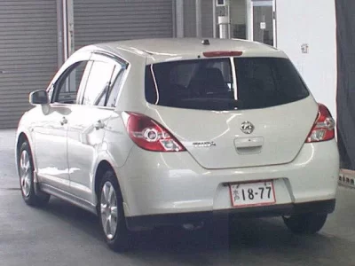 Nissan TIIDA