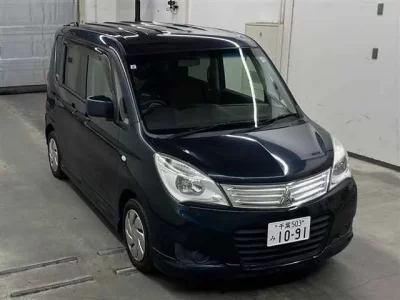 Mitsubishi DELICA D2