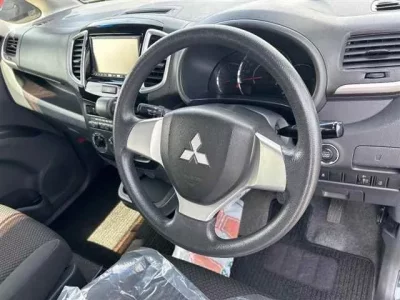 Mitsubishi DELICA D2