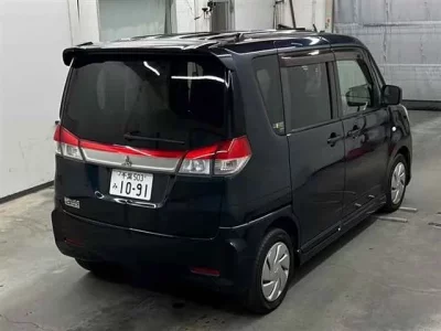 Mitsubishi DELICA D2