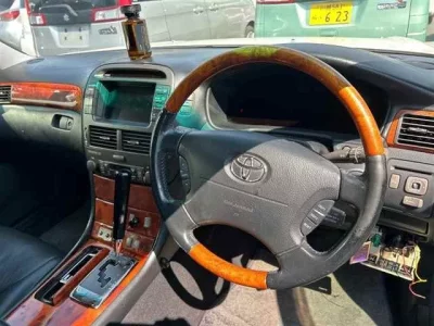 Toyota CELSIOR