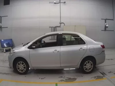 Toyota BELTA