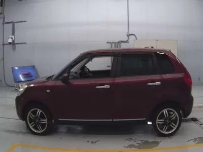 Mazda VERISA