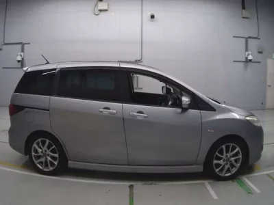 Nissan LAFESTA
