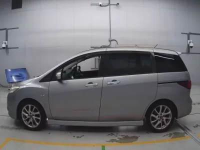 Nissan LAFESTA