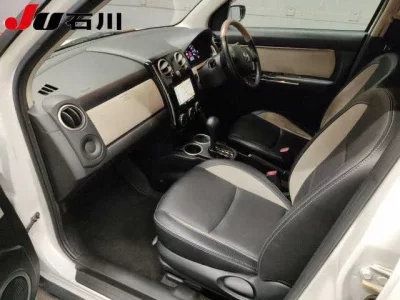 Mazda VERISA