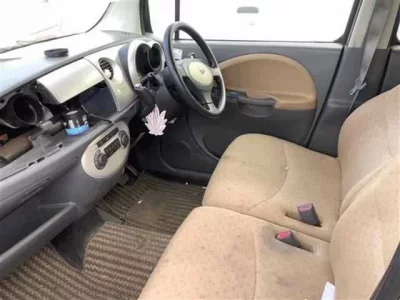 Daihatsu MOVE LATTE