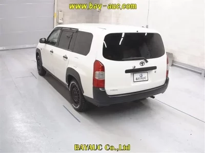 Toyota SUCCEED
