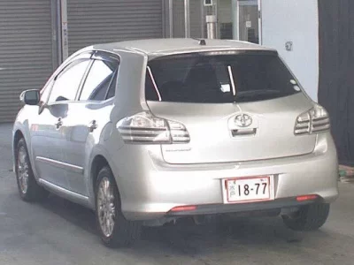 Toyota BLADE