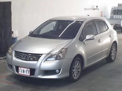 Toyota BLADE