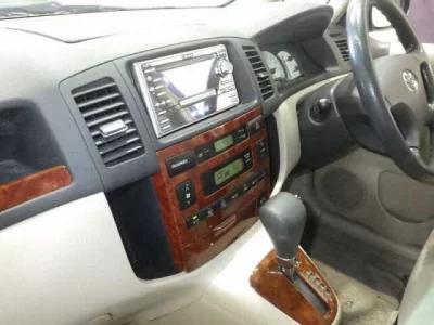 Toyota COROLLA SPACIO
