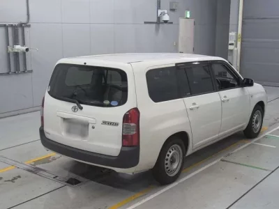 Toyota SUCCEED