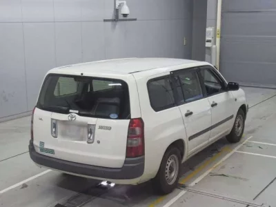 Toyota SUCCEED