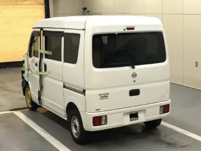 Nissan CLIPPER VAN