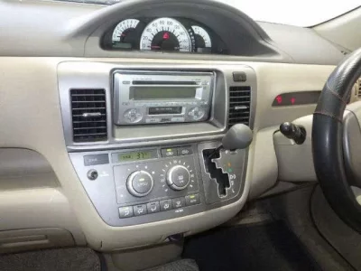 Toyota RAUM
