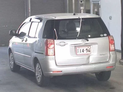 Toyota RAUM