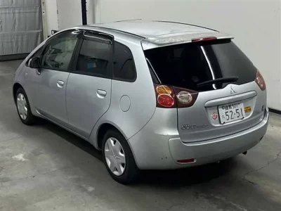 Mitsubishi COLT PLUS