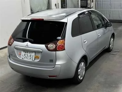 Mitsubishi COLT PLUS