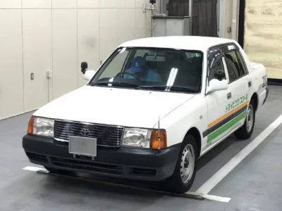 Toyota CROWN COMFORT