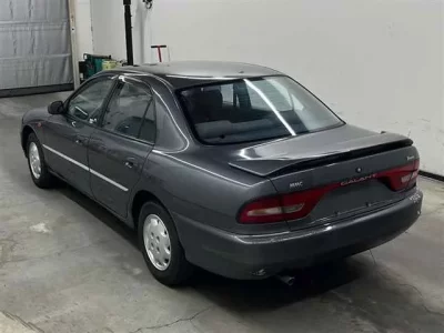 Mitsubishi GALANT