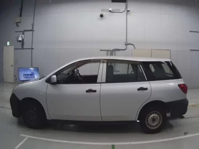 Nissan AD