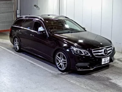 Mercedes-Benz E CLASS WAGON