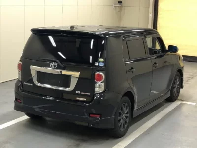 Toyota COROLLA RUMION