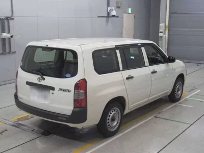 Toyota SUCCEED