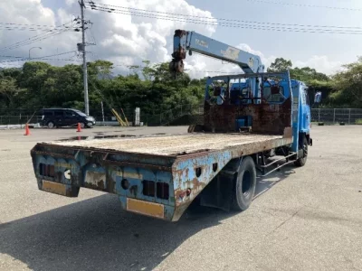Isuzu FORWARD