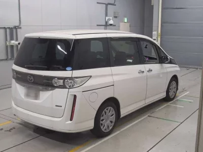 Mazda BIANTE