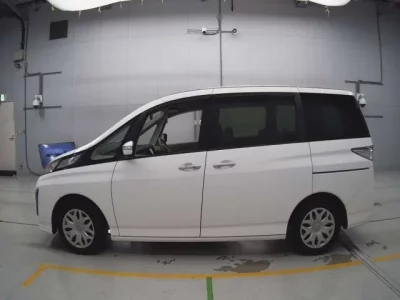 Mazda BIANTE