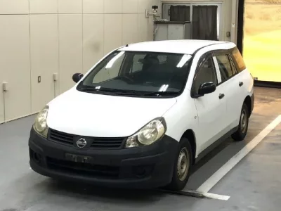 Nissan AD
