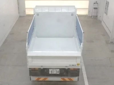 Mitsubishi FUSO TRUCK