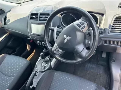 Mitsubishi RVR